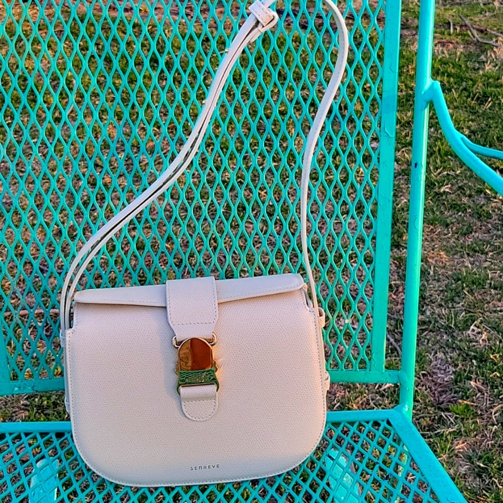 Senreve cadence crossbody  cream color new condition